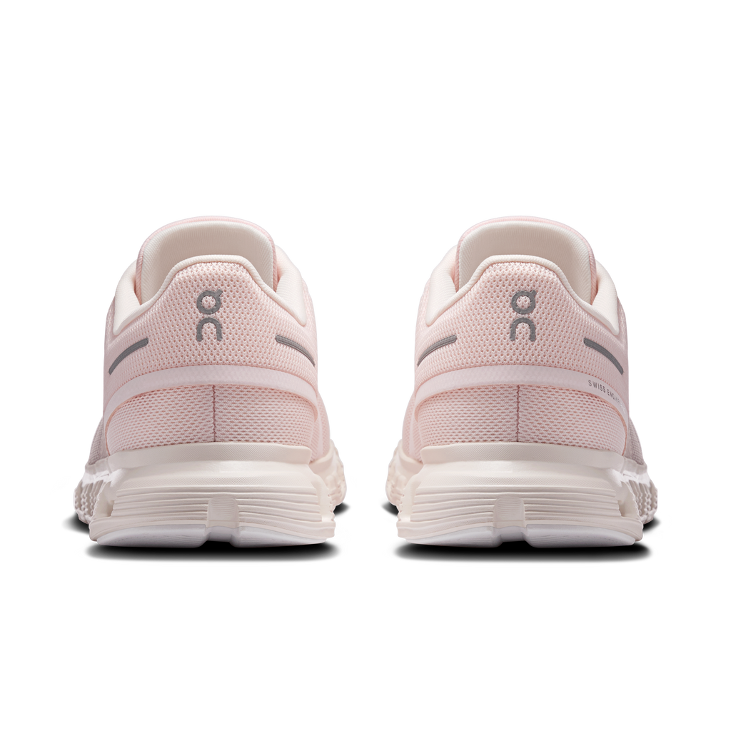 On Running Women's Cloud 6 in Salt/Gardenia